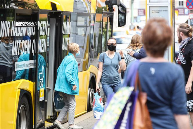 Dịch COVID-19 đến 7h sáng 14/7: Thế giới có gần 575.000 ca tử vong ảnh 2