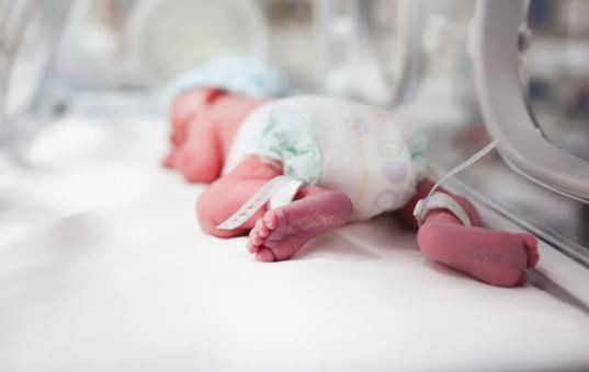 Phụ nữ ở gần nơi sản xuất khí đốt có thể làm gia tăng nguy cơ sinh non ảnh 1