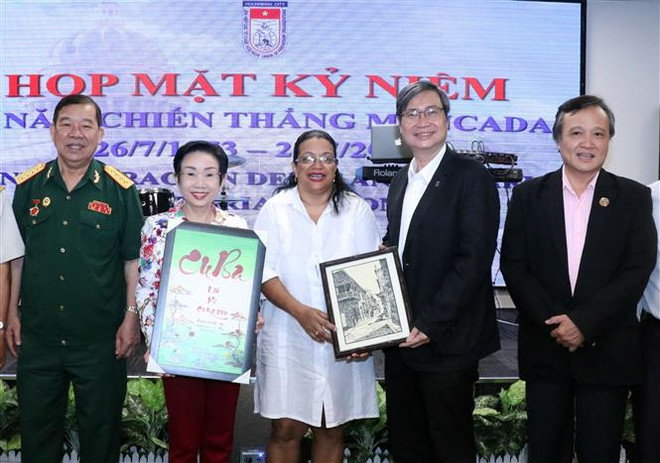 Củng cố mối quan hệ hữu nghị truyền thống đặc biệt Việt Nam-Cuba ảnh 1