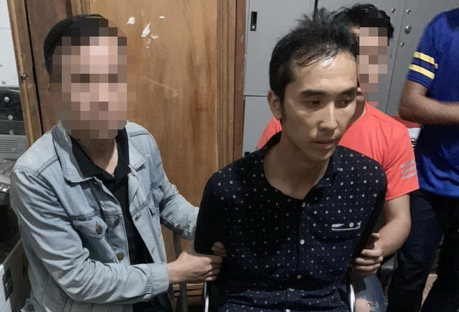 Bắt quả tang một đối tượng vận chuyển trái phép chất ma túy ảnh 1