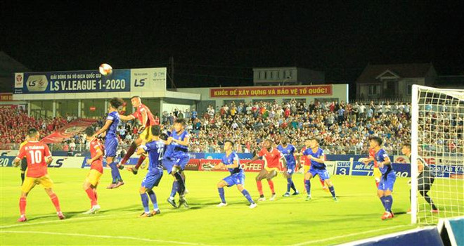 Hồng Lĩnh Hà Tĩnh vui buồn lẫn lộn sau bốn trận hòa liên tiếp ảnh 1