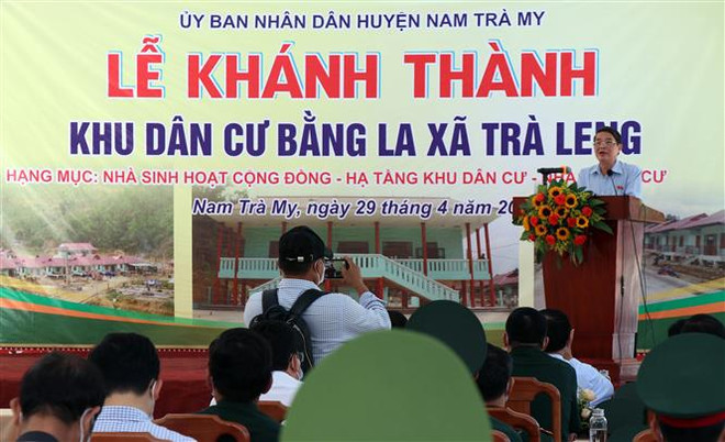 Khánh thành khu dân cư cho người dân vùng sạt lở Trà Leng ảnh 2
