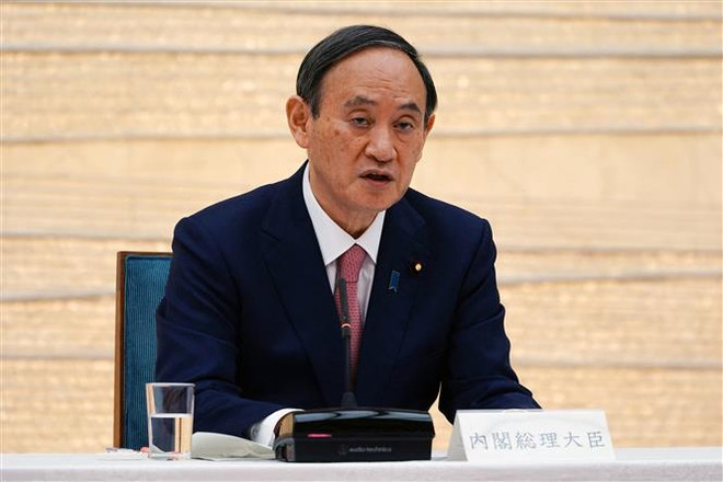 Thủ tướng Nhật Bản Yoshihide Suga tại cuộc họp ở Tokyo, ngày 9/4/2021. (Nguồn: AFP/TTXVN) Thủ tướng Nhật Bản thăm Mỹ nhằm củng cố quan hệ song phương ảnh 1