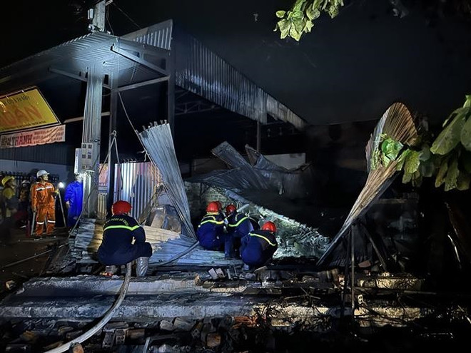 Phó Thủ tướng chỉ đạo điều tra nguyên nhân vụ cháy tại Bình Thuận ảnh 1