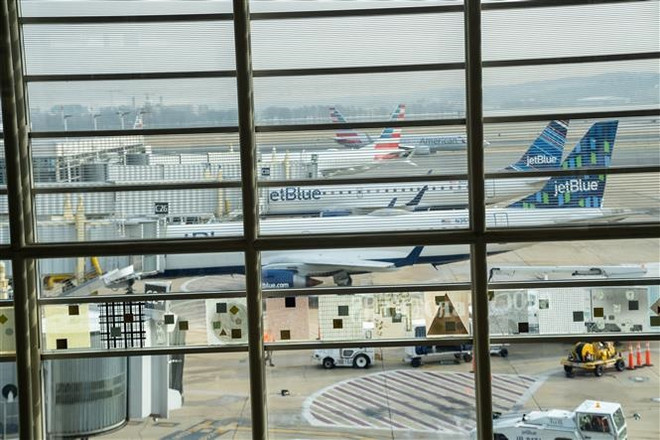 Ngành hàng không Mỹ chịu ảnh hưởng nặng nề nếu chính phủ đóng cửa ảnh 1