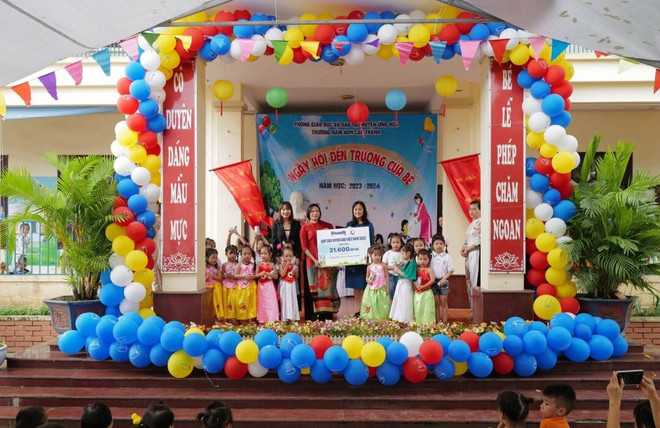 Hơn 1 triệu ly sữa đồng hành cùng trẻ nhỏ đón chào Năm học Mới ảnh 1