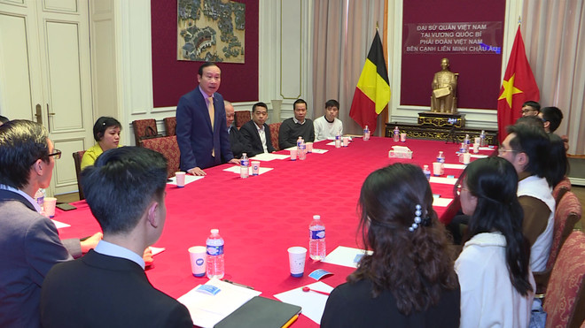 Sinh viên Việt tại Bỉ tăng cường gắn kết cộng đồng, hướng về quê hương ảnh 2