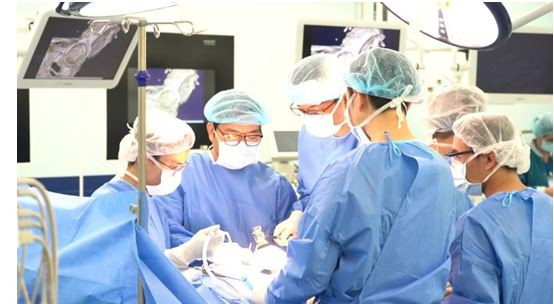 Ứng dụng thành công kỹ thuật 'cá thể hóa' thay khớp háng '4 không' ảnh 4