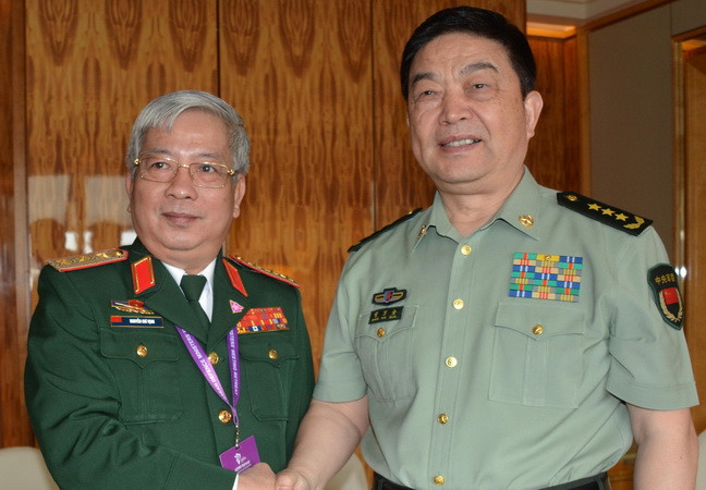 Thứ trưởng Nguyễn Chí Vịnh tiếp xúc song phương bên lề ADMM ảnh 2