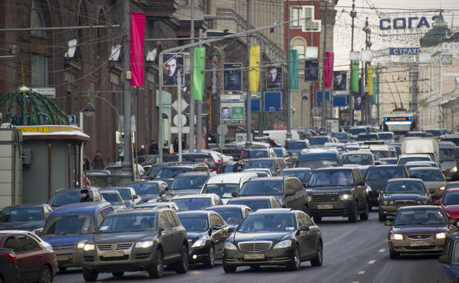 Mỹ và Nga đứng đầu các nước phát triển về nạn tắc đường ảnh 1