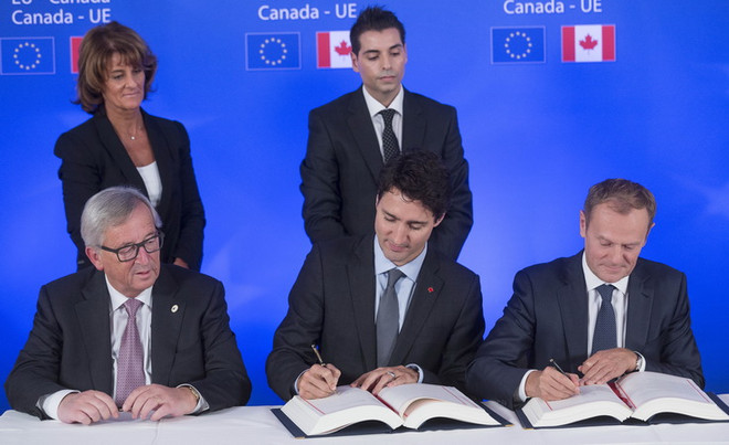 Hàng triệu người châu Âu kêu gọi Nghị viện châu Âu phản đối CETA ảnh 1