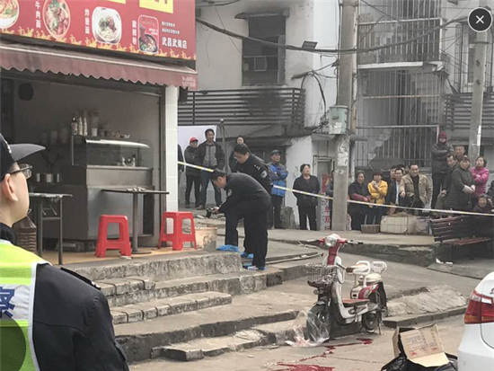 Bàng hoàng với vụ án chặt đầu chủ quán mỳ chỉ vì 3.500 đồng ảnh 1