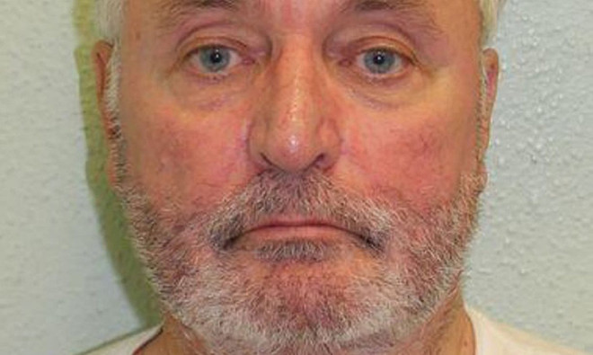 Vạch trần bộ mặt gã giáo viên xâm hại tình dục 11 đứa trẻ ảnh 1