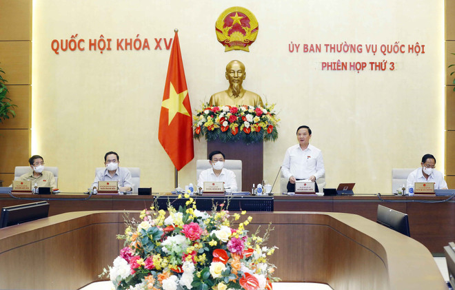 Phó Chủ tịch Quốc hội Nguyễn Khắc Định phát biểu kết luận Phiên họp. (Ảnh: Doãn Tấn/TTXVN) Phiên họp Ủy ban Thường vụ QH: Cho ý kiến nhiều nội dung quan trọng ảnh 1