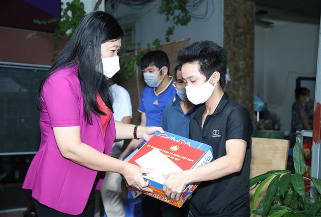 Cử tri Hà Nội kiến nghị nhiều vấn đề bức thiết về đời sống dân sinh ảnh 1