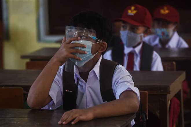 Indonesia: Thủ đô Jakarta tiếp tục mở cửa các trường học ảnh 1