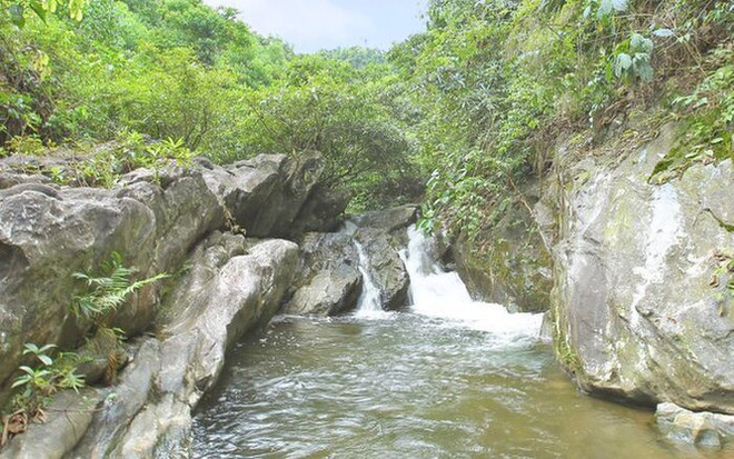 Đã tìm thấy thi thể của em nhỏ tử vong khi tắm suối tại Lào Cai ảnh 1