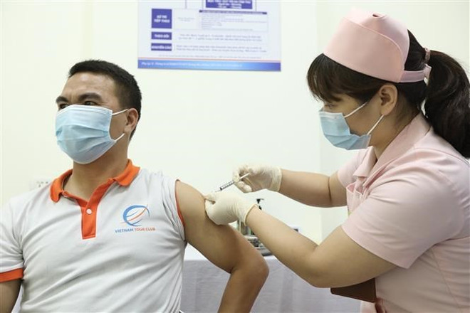 Đẩy nhanh thử nghiệm và cấp phép sử dụng vaccine phòng COVID-19 ảnh 1