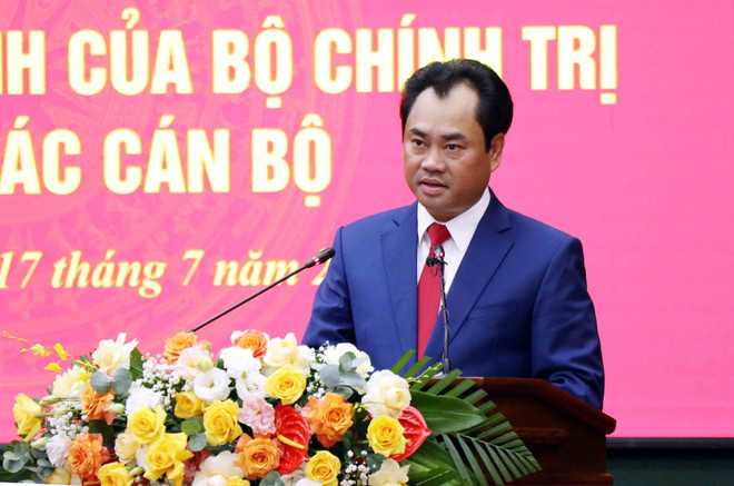 Bí thư Tỉnh ủy Thái Nguyên Trịnh Việt Hùng phát biểu tại buổi lễ. (Ảnh: Trần Trang/TTXVN) ttxvn_trinh_viet_hung.jpg
