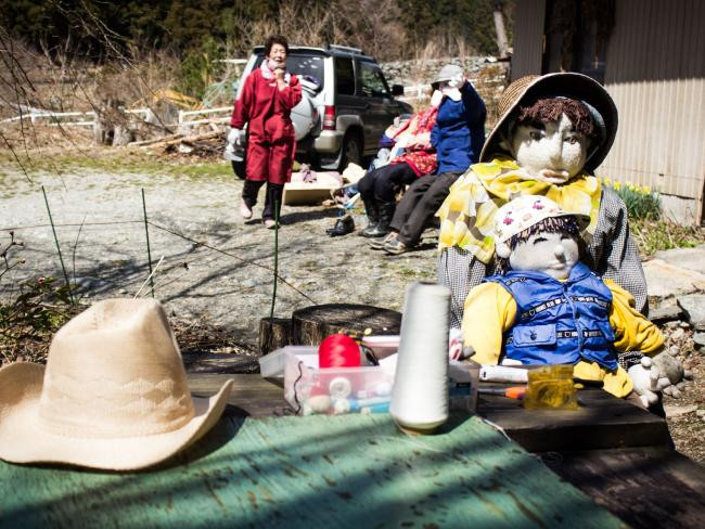 Những con búp bê thay thế người chết trong ngôi làng kỳ lạ ảnh 3