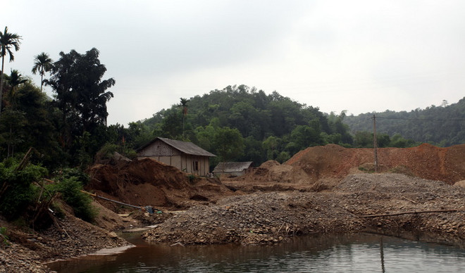 Cát tặc - "thế lực” hoành hành trên khắp mọi miền đất nước ảnh 1