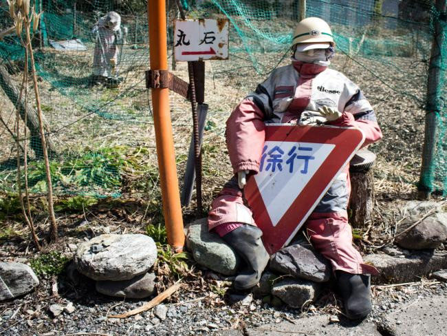 Những con búp bê thay thế người chết trong ngôi làng kỳ lạ ảnh 2