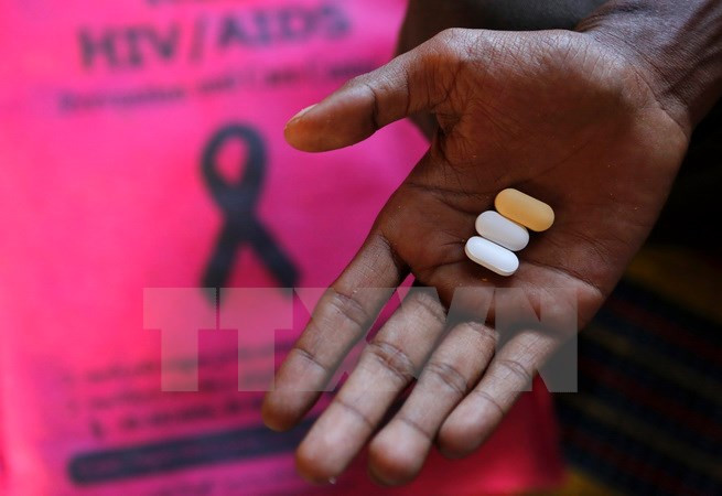 Nam Phi muốn tự sản xuất thuốc điều trị bệnh HIV/AIDS ảnh 1
