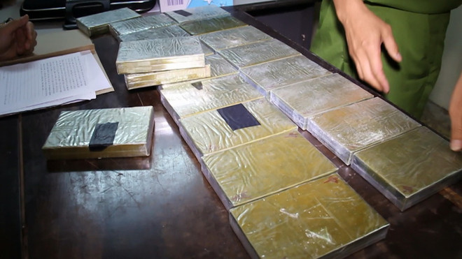 Điện Biên: Bắt đối tượng vận chuyển trái phép 21 bánh heroin ảnh 1
