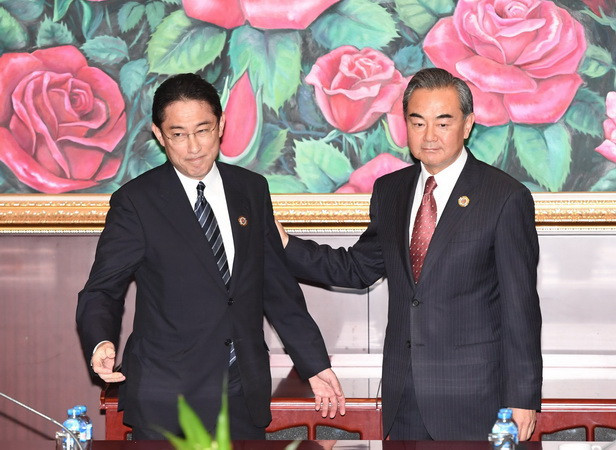 [Video] Nhật Bản kêu gọi Trung Quốc tuân thủ phán quyết của PCA ảnh 1