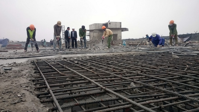 Tài khoản của chủ đầu tư tòa nhà 8B Lê Trực chưa bị phong tỏa ảnh 1