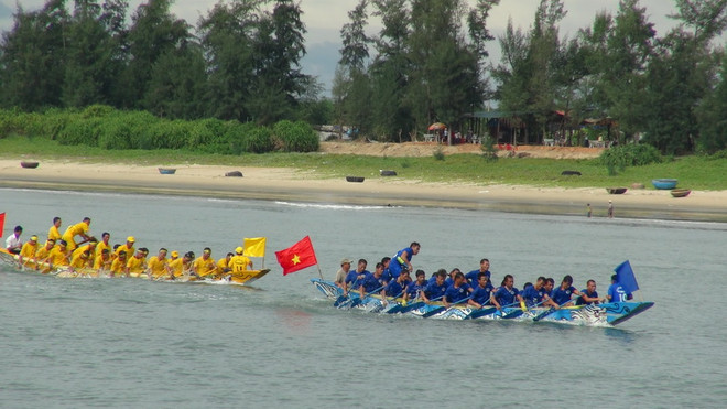 Người dân khắp mọi miền Tổ quốc hân hoan đón Tết Độc lập ảnh 1