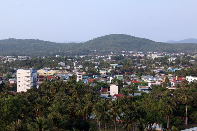 Thành phố biển Phú Quốc hiện đại sau 70 năm đổi thay cùng đất nước ảnh 1