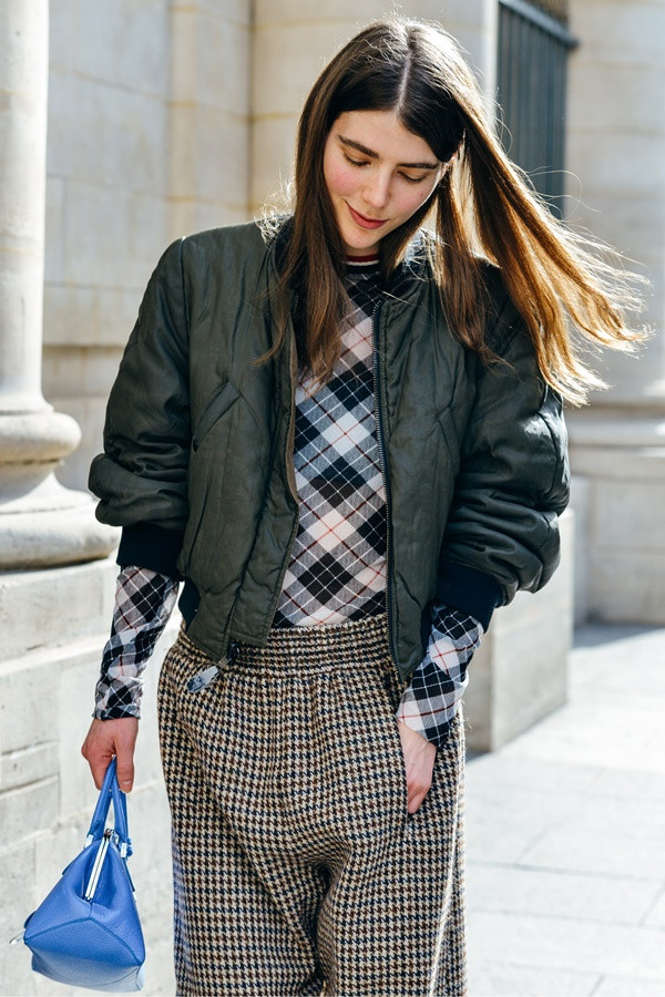 Những họa tiết không thể "làm ngơ" trong mùa Thu Đông 2015 ảnh 16