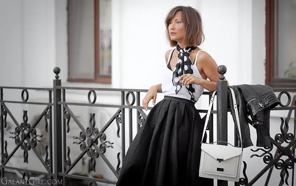 Những họa tiết không thể "làm ngơ" trong mùa Thu Đông 2015 ảnh 2