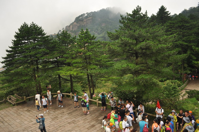 Khám phá thiên hạ đệ nhất kỳ sơn Trung Quốc - dãy Hoàng Sơn ảnh 2