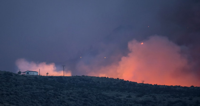 Mỹ đã tiêu tốn 1,23 tỷ USD đối phó "giặc lửa" trong năm 2015 ảnh 1