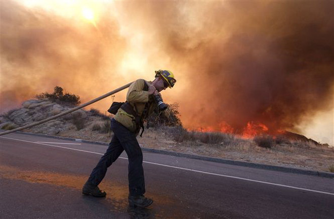 Cháy rừng tại bang California: Số người thiệt mạng tiếp tục tăng ảnh 1