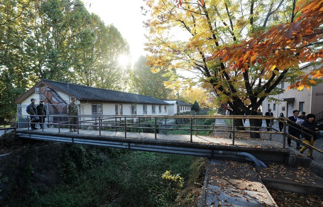 Hàn Quốc chính thức mở cửa căn cứ quân đội Mỹ sau hơn 100 năm ảnh 1