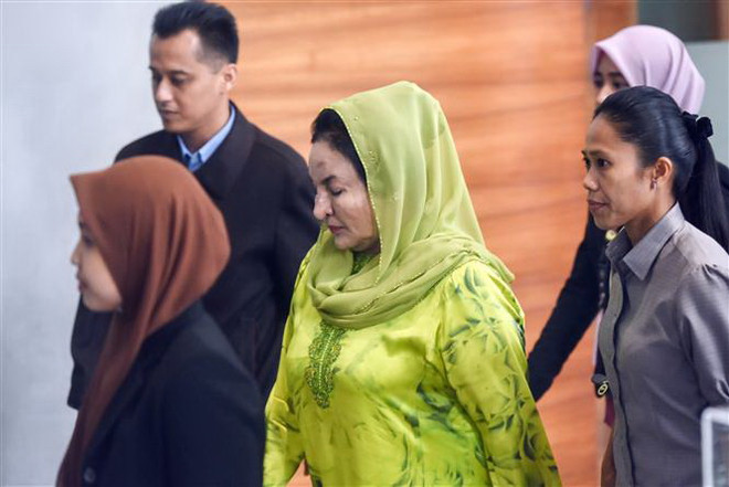 Phu nhân cựu Thủ tướng Najib bị buộc tội nhận hối lộ hơn 45 triệu USD ảnh 1