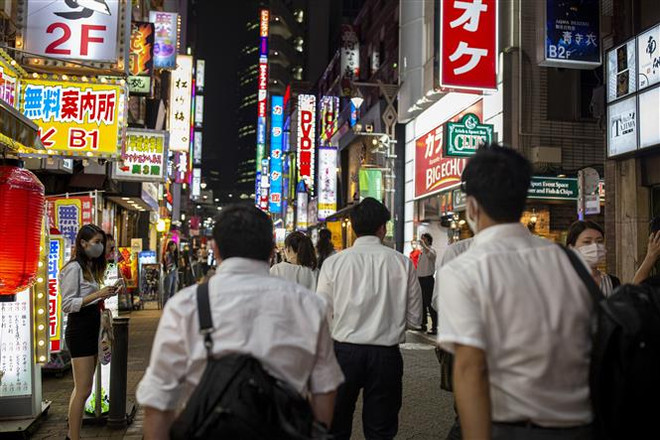 Thủ tướng Nhật Bản khẳng định không cần tái ban bố tình trạng khẩn cấp ảnh 1