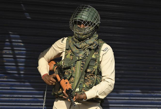 Tấn công tại khu vực Kashmir, 3 cảnh sát Ấn Độ bị sát hại ảnh 1