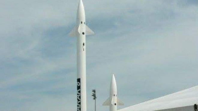 Ấn Độ phóng thử thành công tên lửa đất đối không Barak-8 ảnh 1