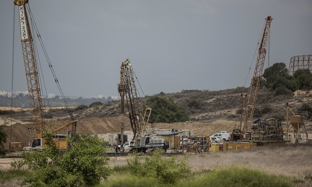 Ngăn chặn mối đe dọa an ninh, Israel xây tường dọc Dải Gaza ảnh 1