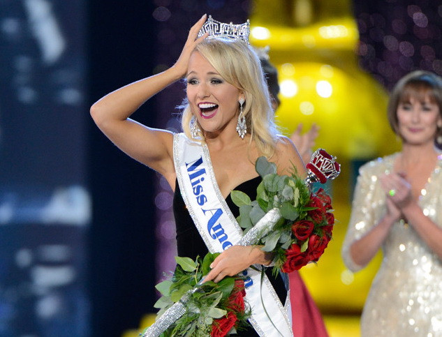 Người đẹp 21 tuổi Savvy Shields đăng quang Hoa hậu Mỹ 2017 ảnh 1