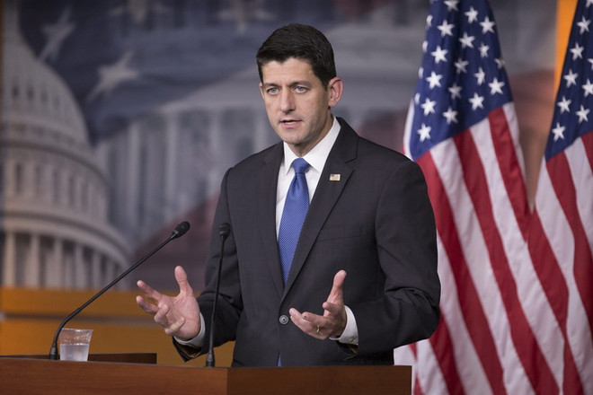 Mỹ thông qua dự luật chi tiêu mới để duy trì hoạt động của chính phủ ảnh 1