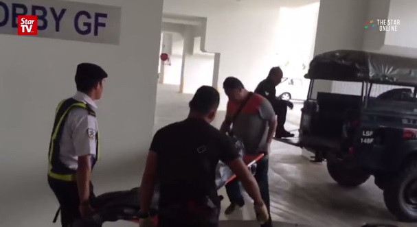 Malaysia: Bà mẹ trẻ ôm con trai nhảy từ tầng 32 để tự tử ảnh 1