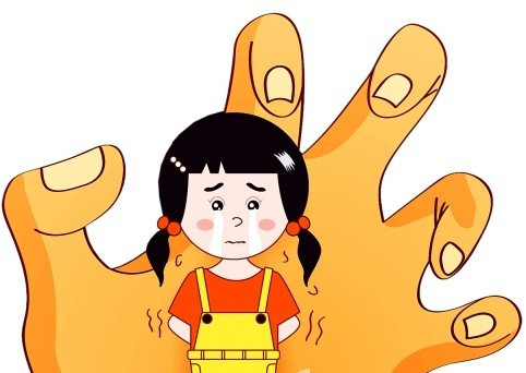 Trung Quốc sốc với vụ mẹ để tình nhân hiếp dâm con gái suốt 3 năm ảnh 1