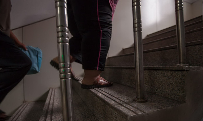 Cuộc sống vô cùng đáng thương của một cô bé mắc chứng béo phì ảnh 5