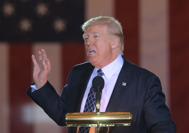 Tổng thống Donald Trump cân nhắc rút khỏi Hiệp định NAFTA ảnh 1