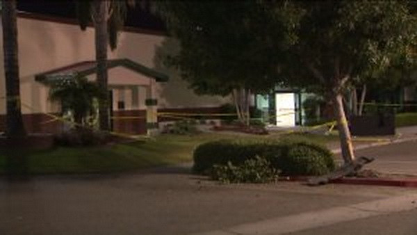 Ôtô lao thẳng vào người đi bộ làm 6 người chết và bị thương ảnh 1